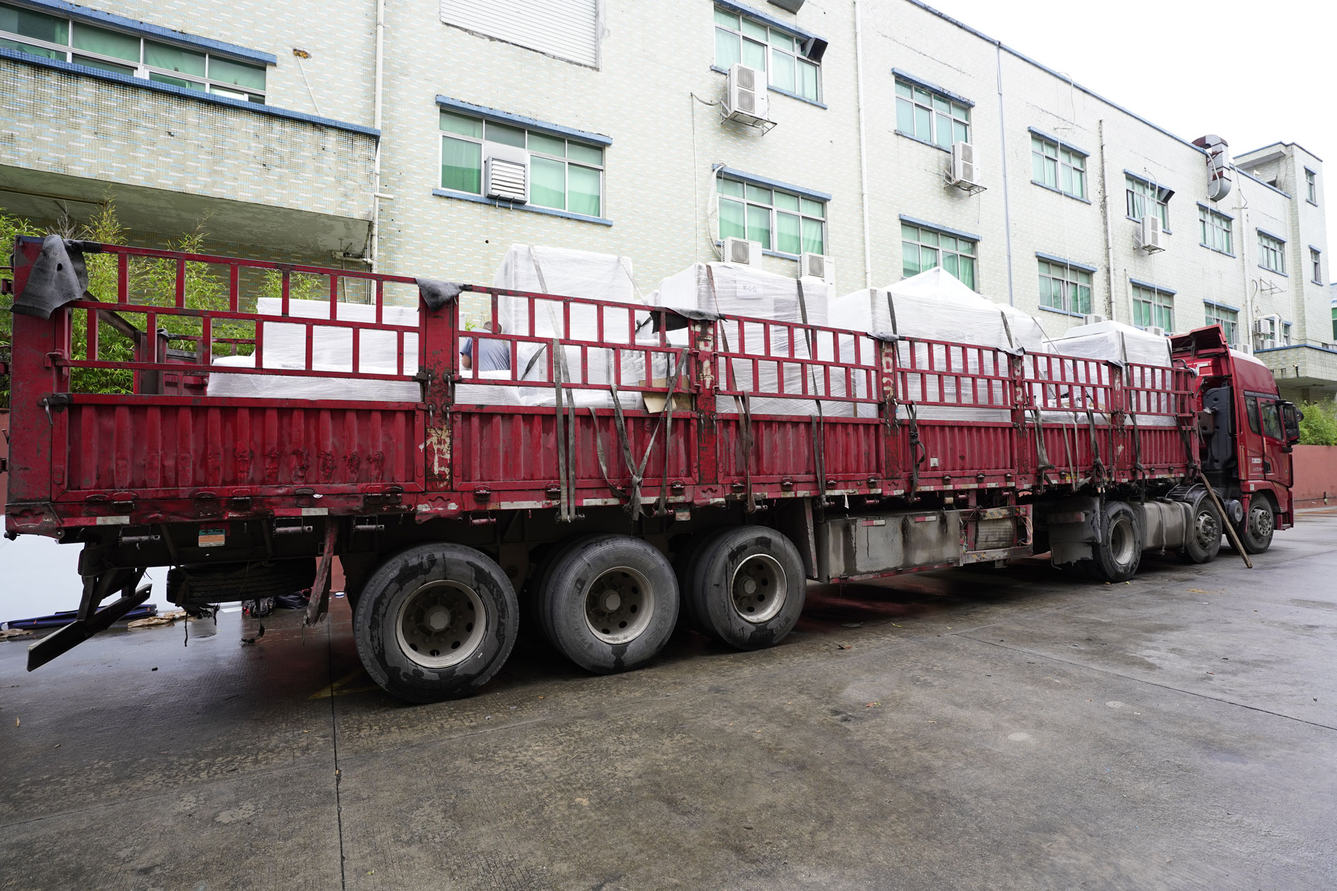 國際半導(dǎo)體龍頭企業(yè)，采購成套加工裝備